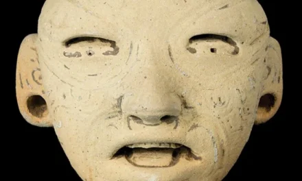 Descoperire uimitoare: Cinci figurine cu „expresii faciale dramatice” au fost găsite pe vârful unei piramide