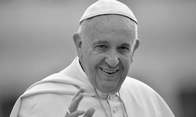 Sfârșitul unui pontificat istoric: Papa Francisc a murit la vârsta de 88 de ani! Cum se alege un nou papă?