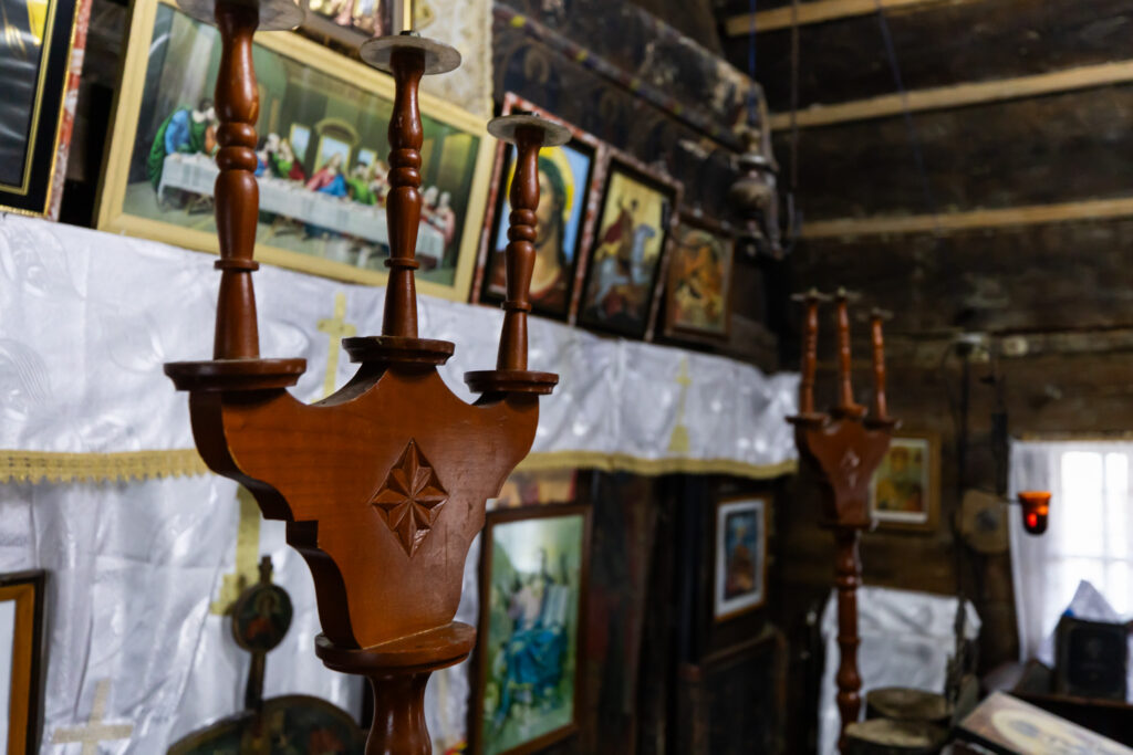 Biserica Sf. Nicolae din Govora interior, credit foto Romania Atractiva
