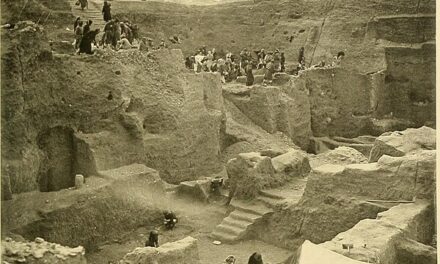 Descoperirile arheologice din Cimitirul Regal de la Ur