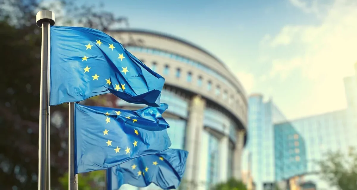 Uniunea Europeană în 2050: Superputere sau Forță în Declin?