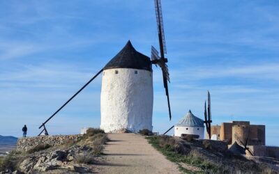 Morile din Consuegra – o călătorie în lumea lui Don Quijote de la Mancha