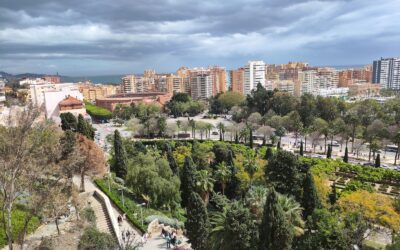 Málaga, de la tânguirile de saetas la mărturiile de piatră și parfumul de portocal