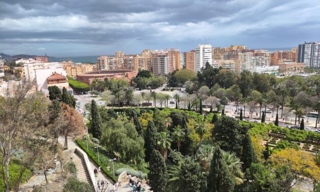 Málaga, de la tânguirile de saetas la mărturiile de piatră și parfumul de portocal