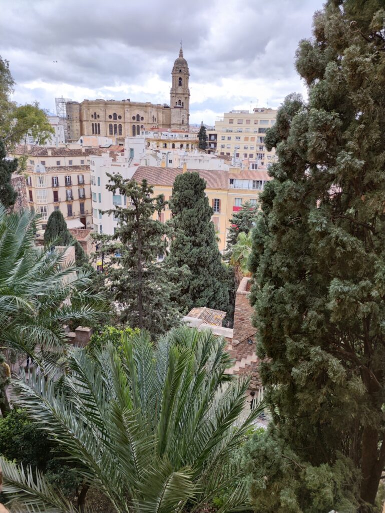 Malaga, vedere din Alcazaba de Malaga credit foto Turism Istoric