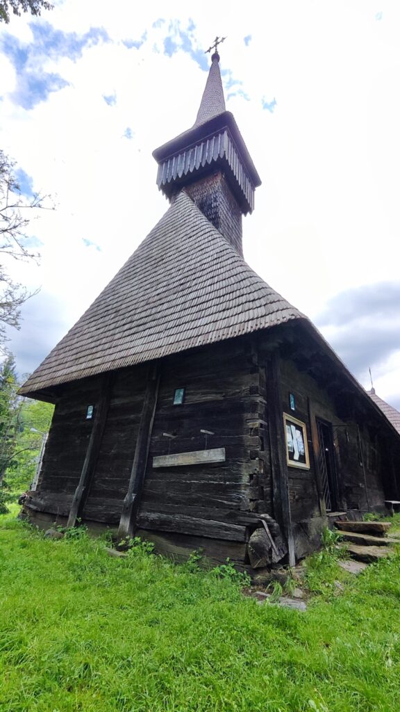 Biserica de lemn din satul Breb, credit foto Turism Istoric