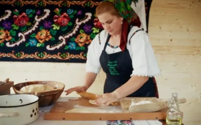 „Portret gastronomic local” ajunge în Maramureș: povestea Mariei din Poiana Novăț și o rețetă tradițională, bună pentru sezon