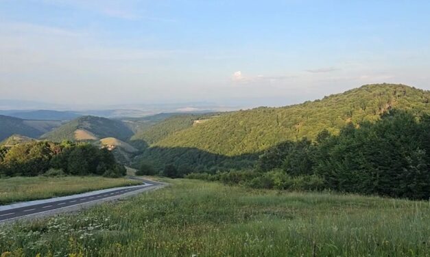 „Transalpina bicicliștilor” din Hunedoara – drumul care leagă două sate aproape uitate