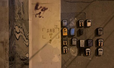 Când orașul spune „destul”: Milano și interdicția misterioaselor „keybox-uri”