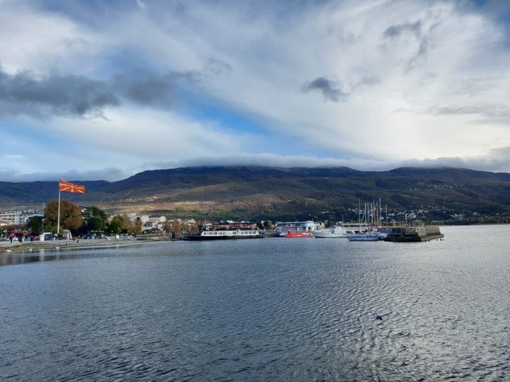 Țărmul Macedoniei de Nord FOTO Andreea Sprînceană