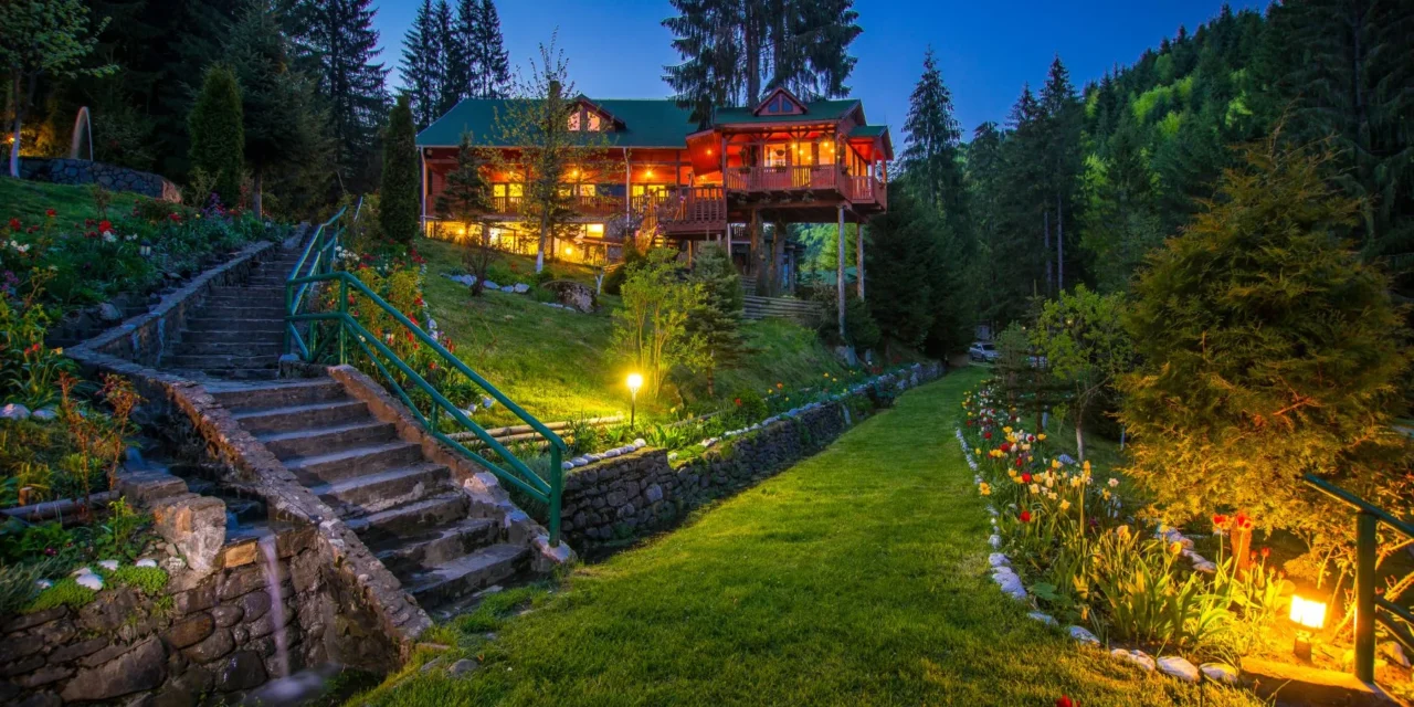 Pavilion de vânătoare al lui Nicolae Ceauşescu de la Gura Siriului a fost scos la licitație