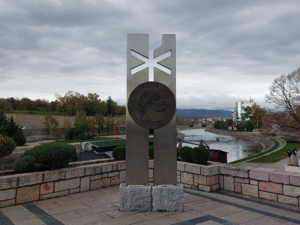 Monument Comemorativ Niš FOTO Andreea Sprînceană