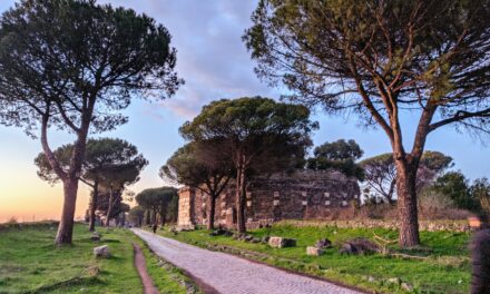 Via Appia, cel mai lung drum drept din Europa. O capodoperă a ingineriei romane care se poate vizita și astăzi
