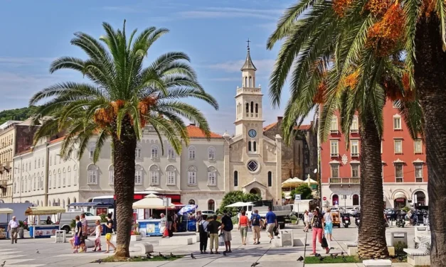 Oras turistic interzice vânzarea alcoolului după ora 20. O nouă strategie împotriva turismului excesiv