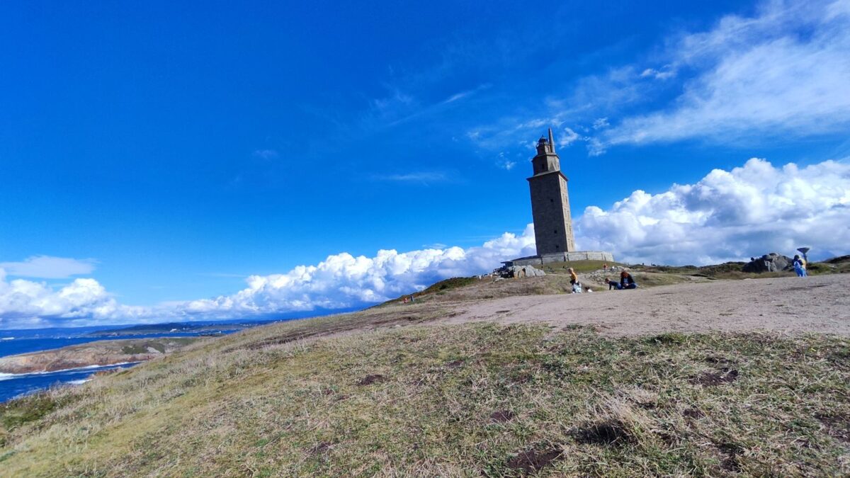 Farul Turnul lui Hercule la A Coruna, Spania credit foto turismistoric