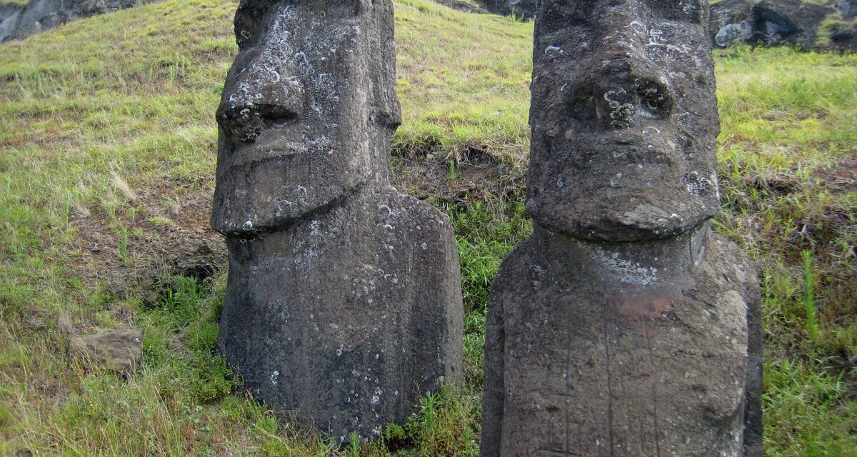 Statuile Moai sunt în pericol. Ce se întâmplă cu monumentele uriașe