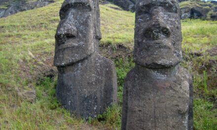 Statuile Moai sunt în pericol. Ce se întâmplă cu monumentele uriașe