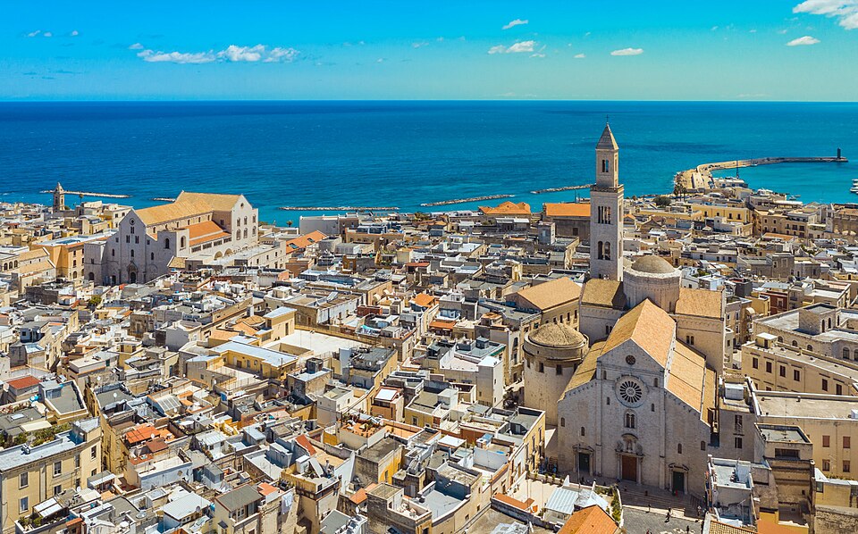 Bari: orașul de pe malul Adriaticii perfect pentru un city break