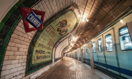 Metroul din Madrid ascunde un oraș invizibil: stații fantomă și trenuri de acum un secol