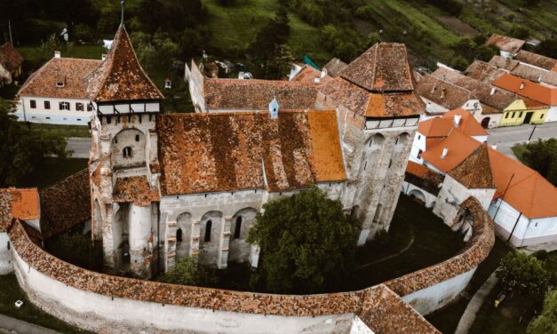 Biserica fortificată din Valea Viilor – cetatea tăcută a credinței și a supraviețuirii