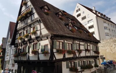Știați că cel mai înclinat hotel din lume este în Germania?