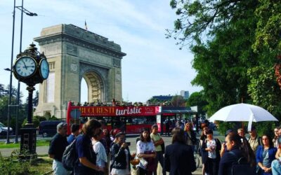 Autobuzele turistice din București revin în circulație