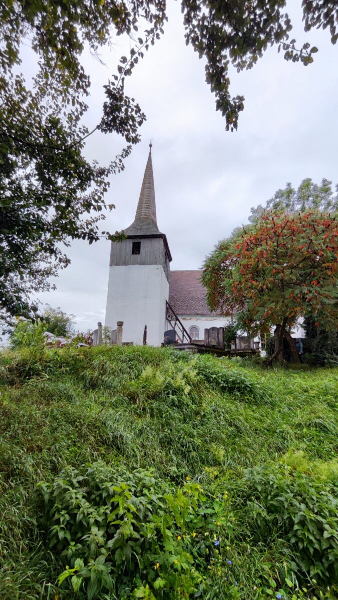 Biserica din Sânvăsii,exterior, credit foto Turism Istoric