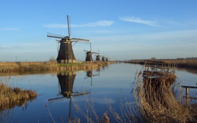 Kinderdijk, traseul morilor de vânt care au ținut Olanda deasupra apelor