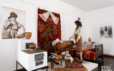 Casa ascunsă la poalele Bucegilor care păstrează povestea unei tinere boieroaice